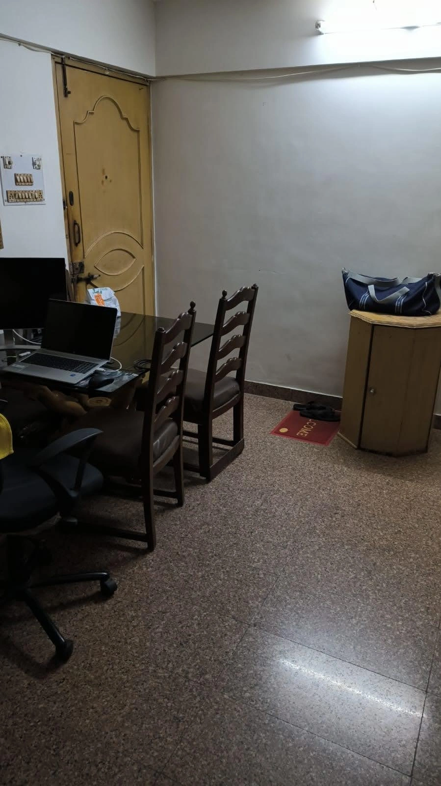 1 BHK Flat for Rent in Aksharsdham building , Malad West